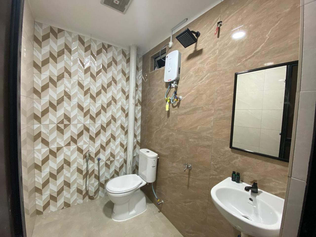 Assalam Hotel Kota Bharu Esterno foto