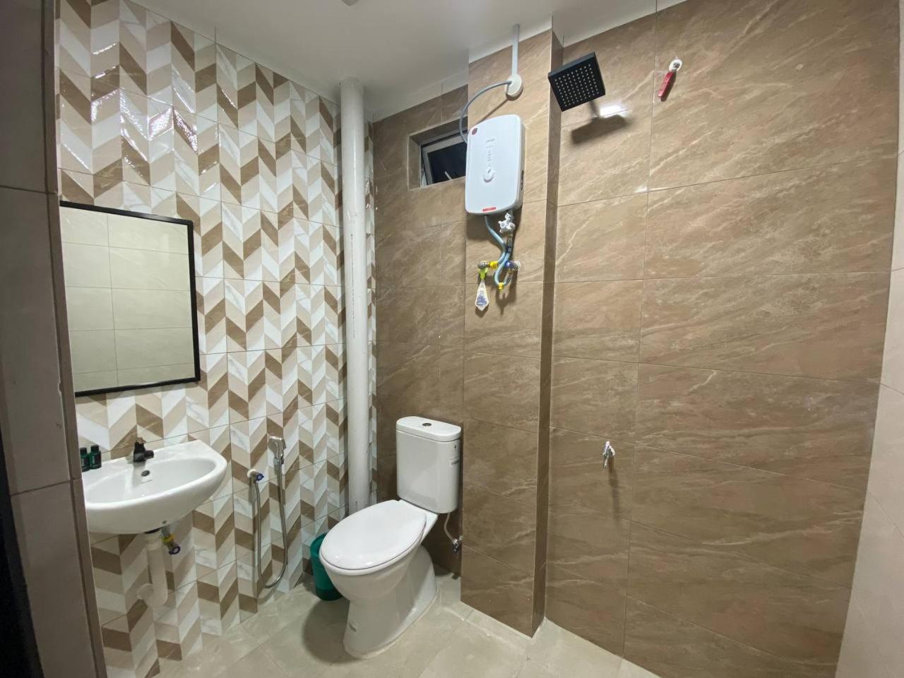 Assalam Hotel Kota Bharu Esterno foto