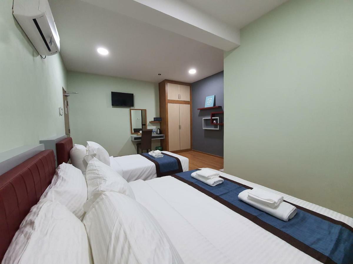 Assalam Hotel Kota Bharu Esterno foto
