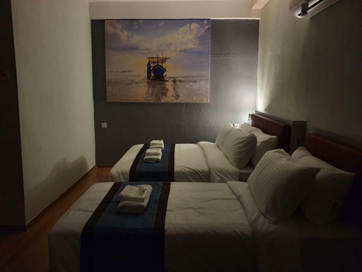 Assalam Hotel Kota Bharu Esterno foto